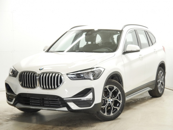 BMW X1 F48  sDrive18d xLine