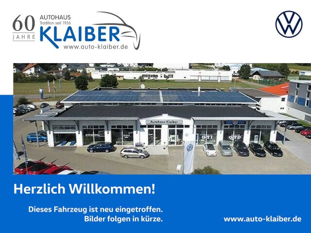 VW Golf VIII  1.0 TSI UNITED