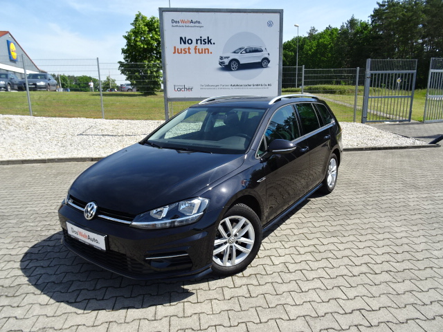 VW Golf VIII  Variant 2.0 TDI SCR R-Line DSG