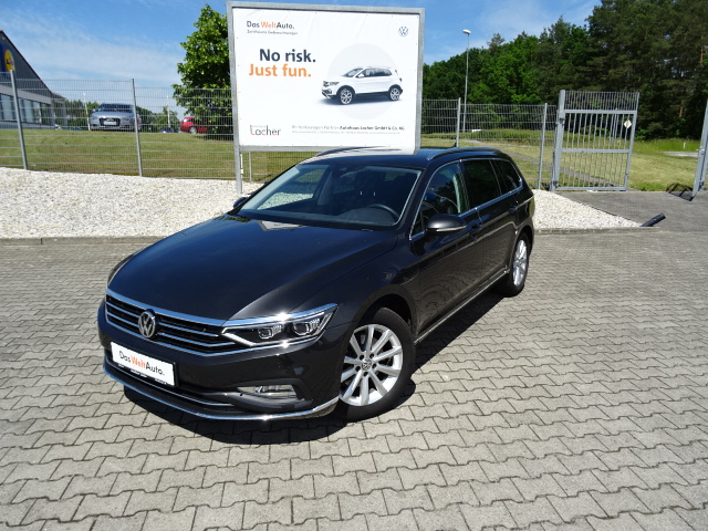 VW Passat B8  Variant 2.0 TDI SCR Elegance DSG