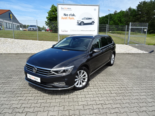 VW Passat B8  Variant 2.0 TDI SCR Elegance DSG