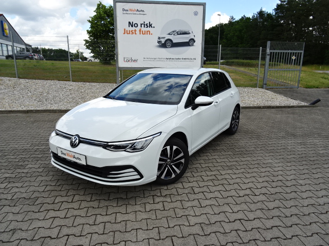 VW Golf VIII  Variant 2.0 TDI SCR Life DSG