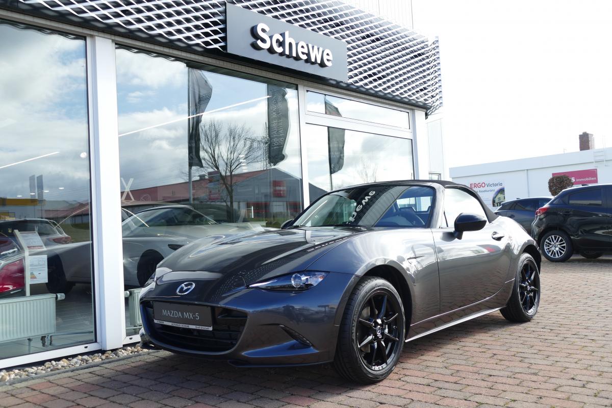 Mazda MX-5 ND  RF SKYACTIV-G 131 Sports-Line