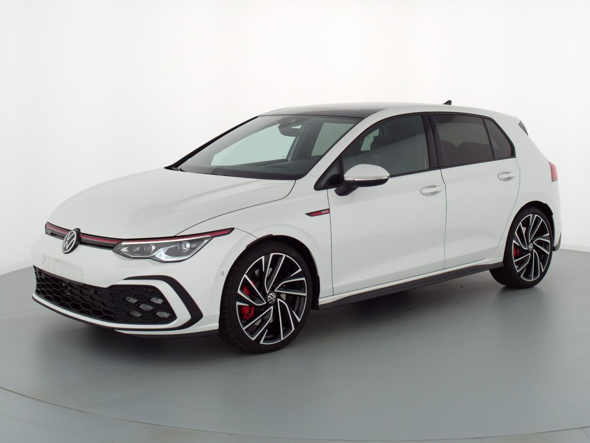 VW Golf VIII  GTI DSG