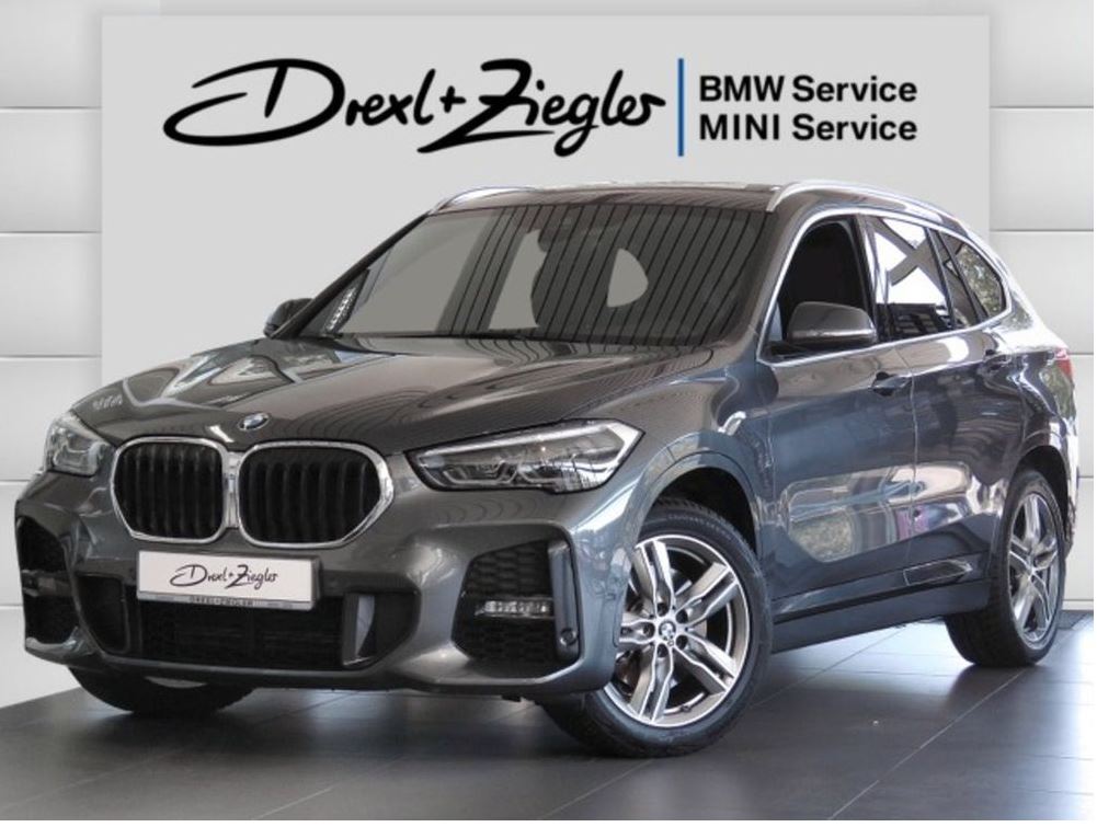 BMW X1 F48  sDrive20i Sport Line Steptronic (DKG)