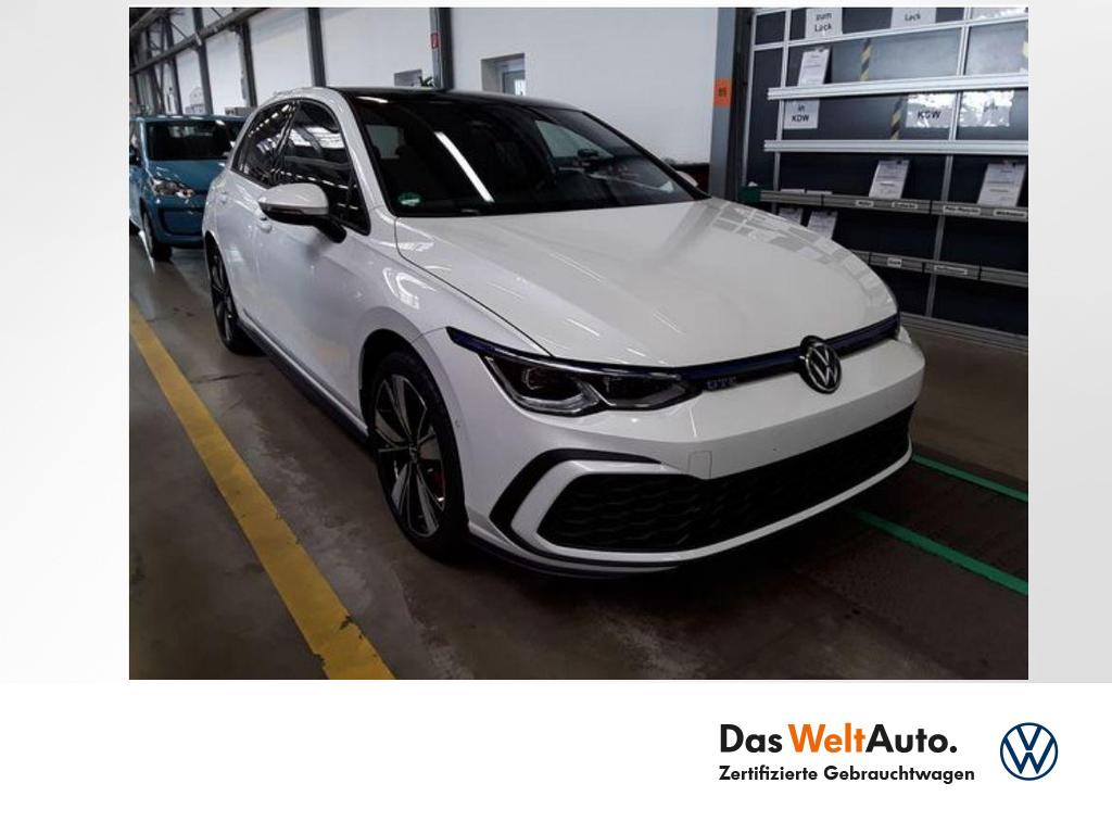 VW Golf VIII  1.5 eTSI ACTIVE DSG