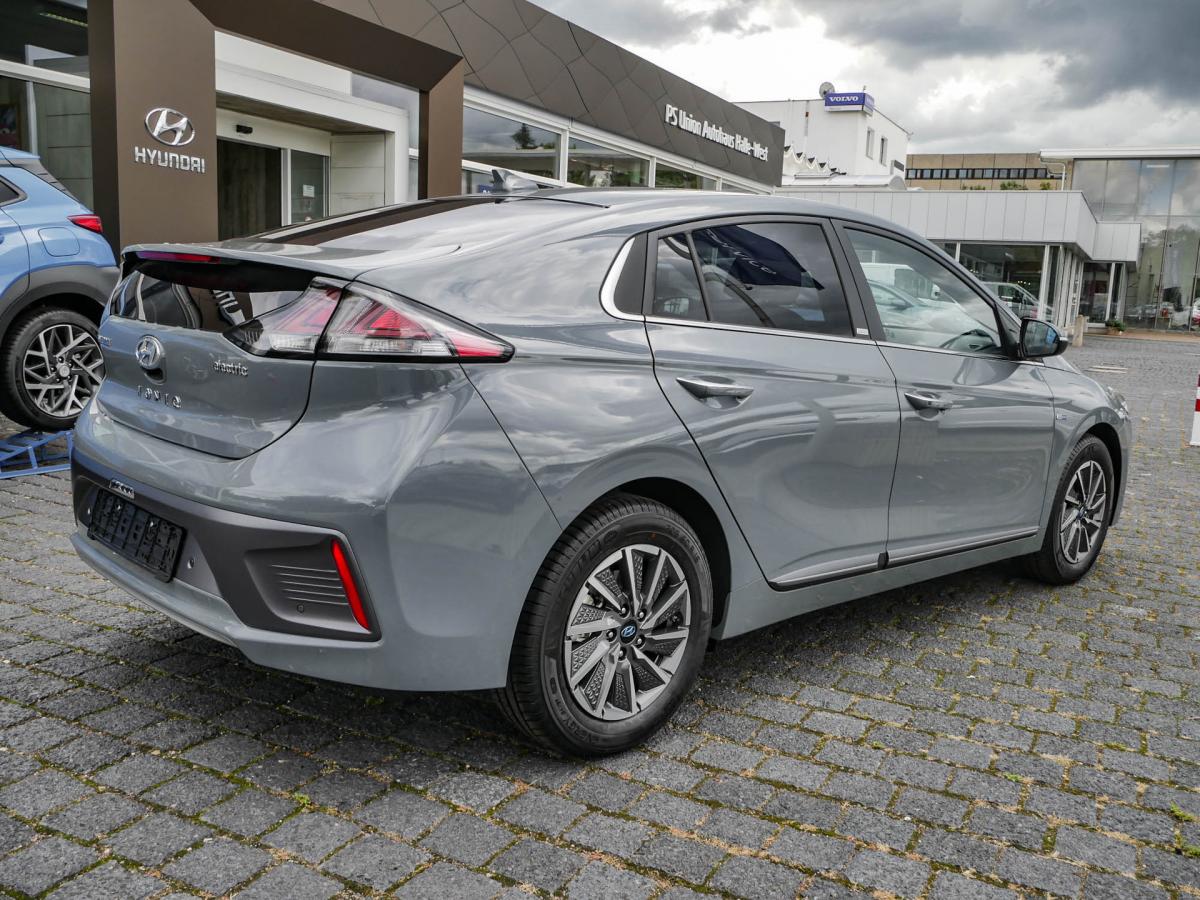 Hyundai IONIQ EV Basis - MY21, Weiß, Apple Car Play / Android Auto image