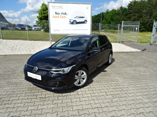 VW Golf VIII  1.5 TSI ACT R-Line