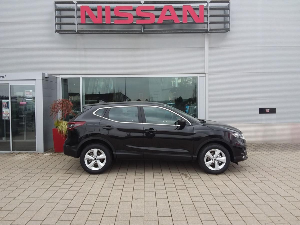 Nissan Qashqai J11  1.3 DIG-T Shiro
