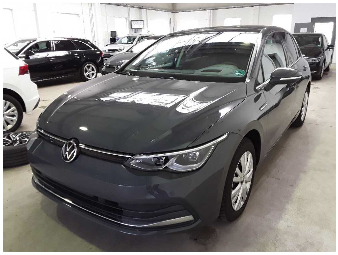 VW Golf VIII  1.5 TSI ACT UNITED