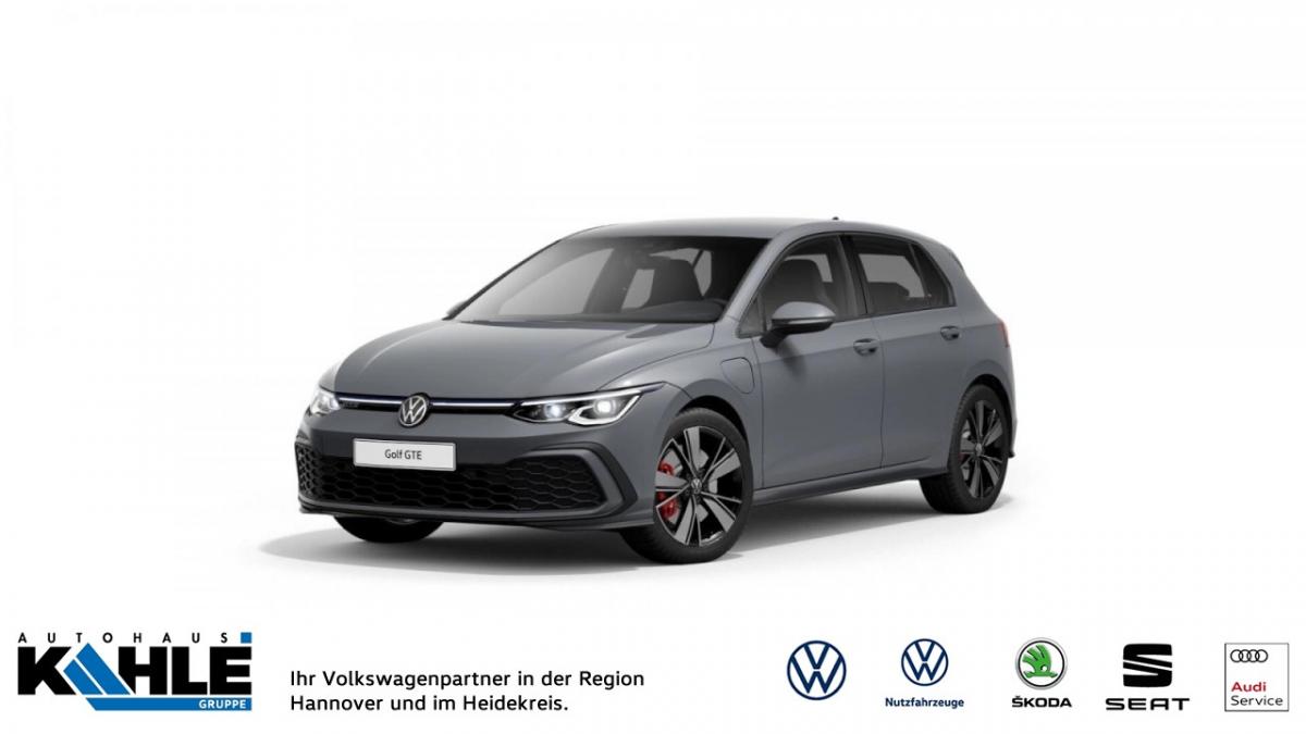 VW Golf VIII  Variant 1.5 eTSI R-Line DSG