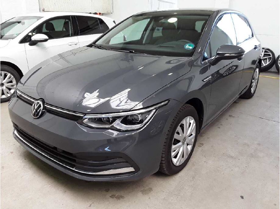 VW Golf VIII  1.5 TSI ACT Style