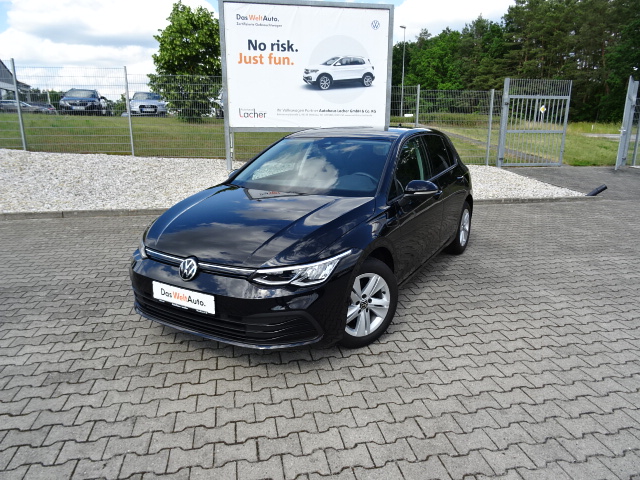 VW Golf VIII  1.5 TSI ACT R-Line