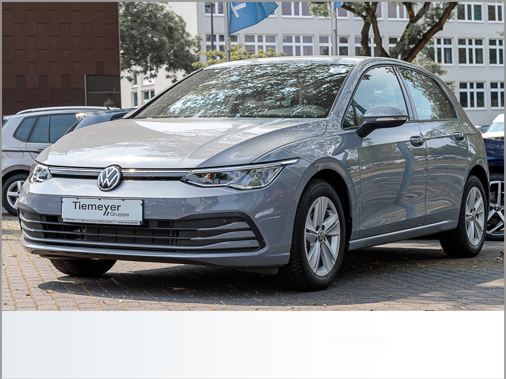 VW Golf VIII  Variant 1.0 TSI Life