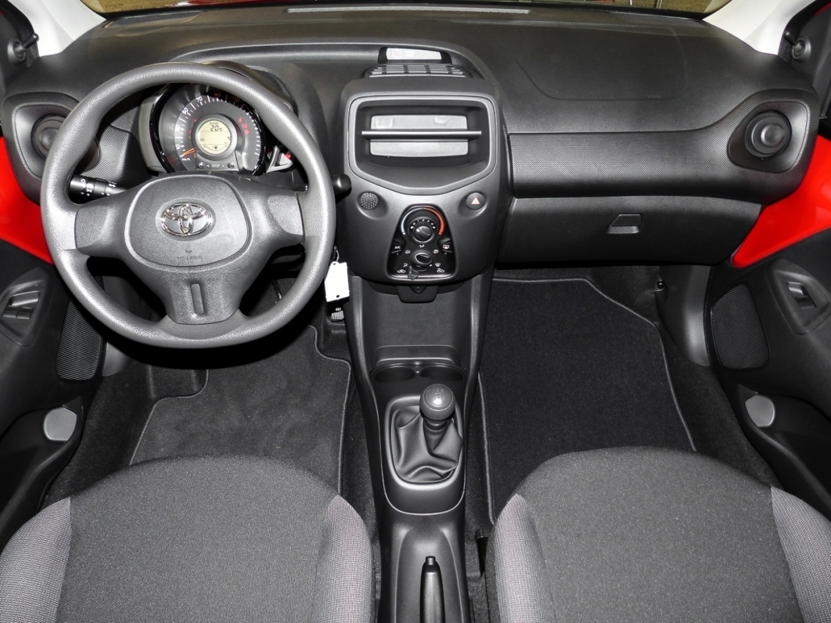 Toyota Aygo x-buisness Paket *Klima* image