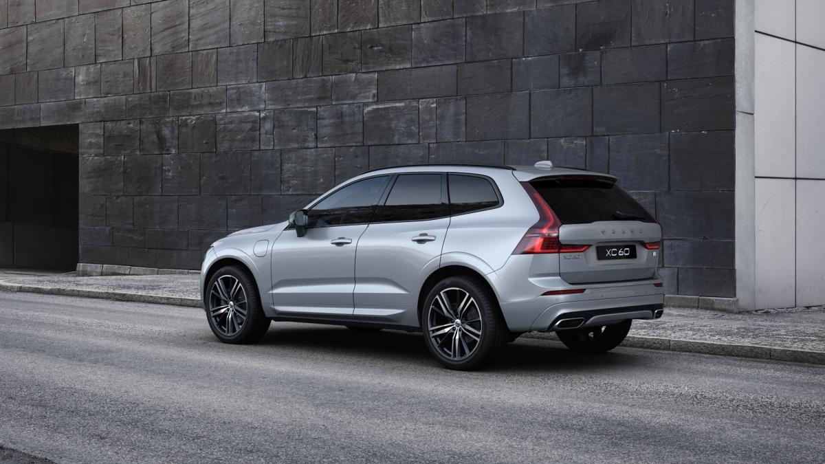 Volvo XC60 2.Generation  B6 R Design AWD Geartronic