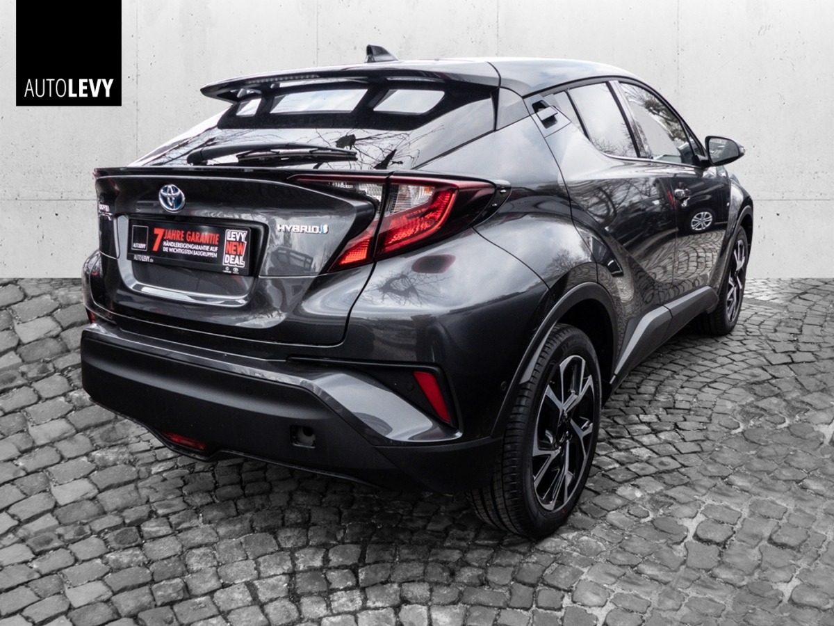 Toyota C-HR 1.8 Hybrid Team Deutschland *Navigation-Paket* image