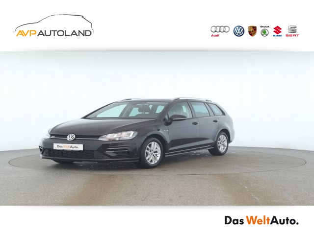 VW Golf VIII  Variant 1.5 TSI R-Line