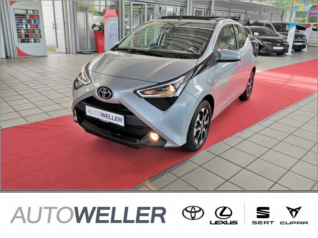 Toyota Aygo AB1  1.0 Team Deutschland x-shift