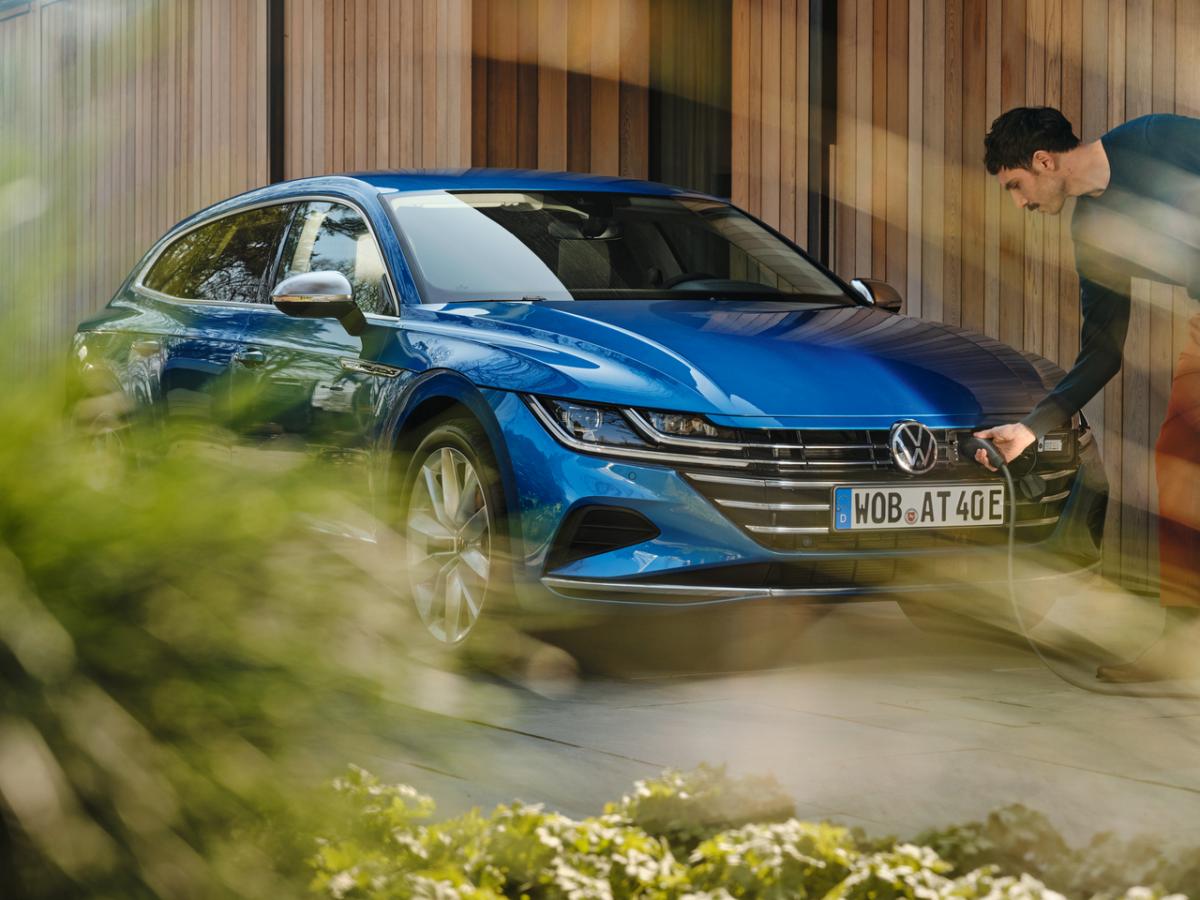 VW Arteon 1.Generation  Shooting Brake 2.0 TDI SCR R-Line 4MOTION DSG