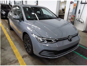 VW Golf VIII  Variant 1.0 TSI Life