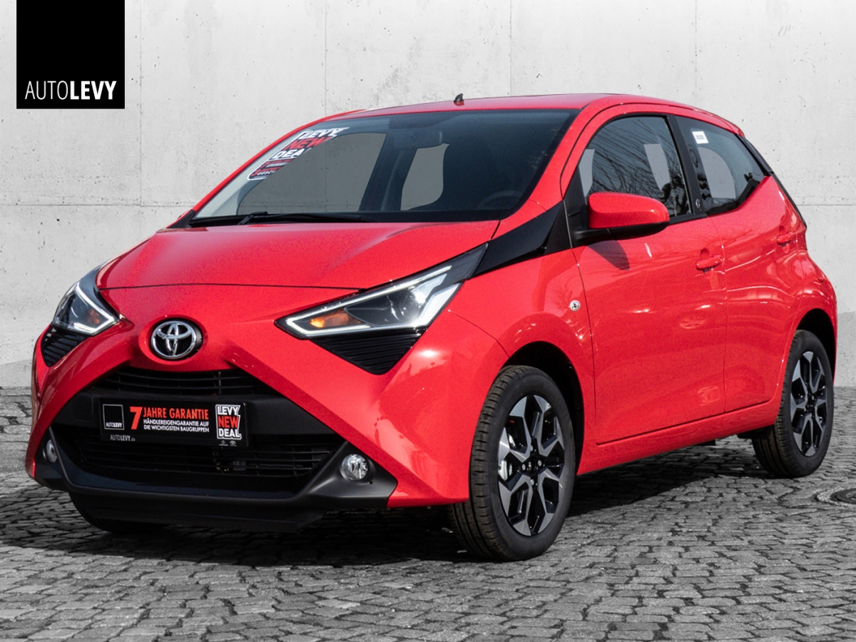 Toyota Aygo AB1  1.0 Team Deutschland x-shift